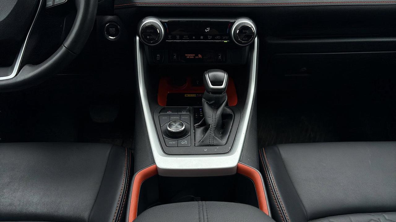 2022 Toyota RAV4 TRAIL AWD Photo