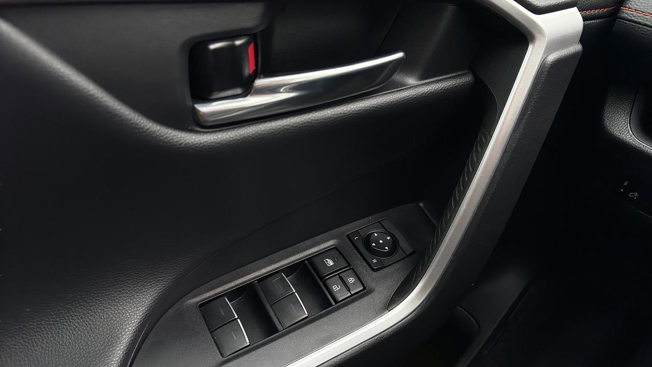 2022 Toyota RAV4 TRAIL AWD Photo
