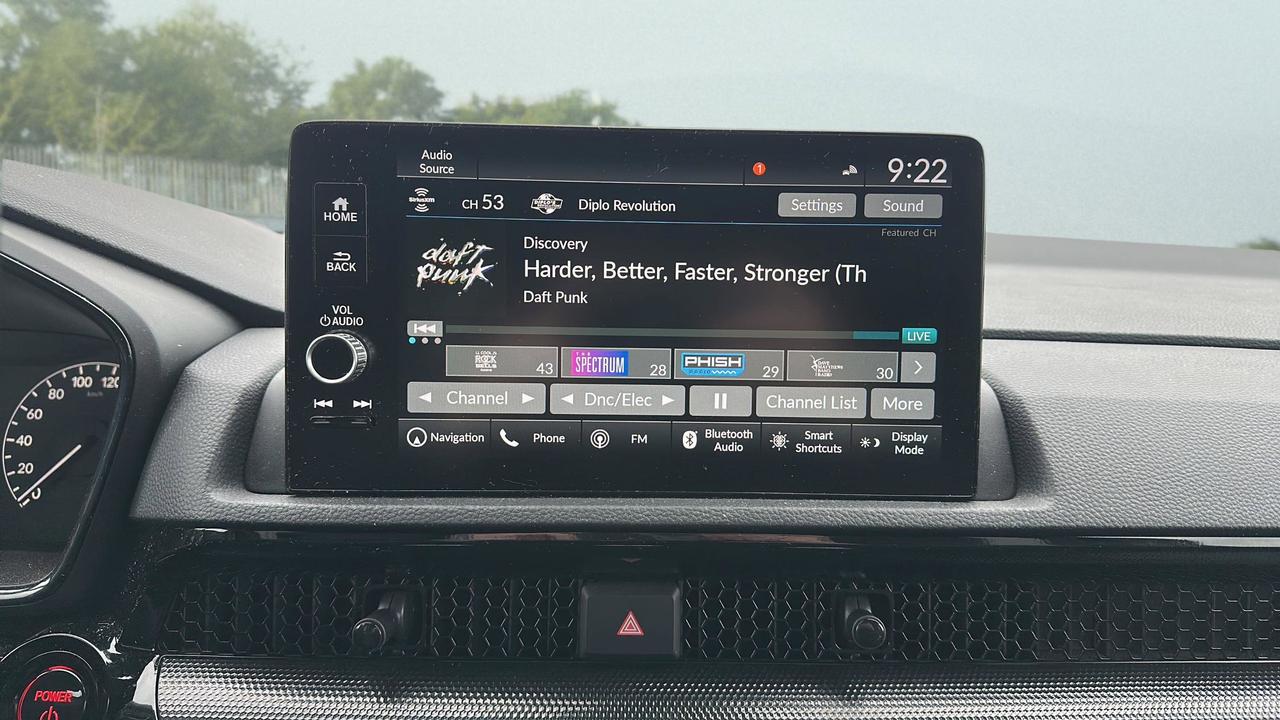 2025 Honda CR-V Hybrid Touring AWD Photo