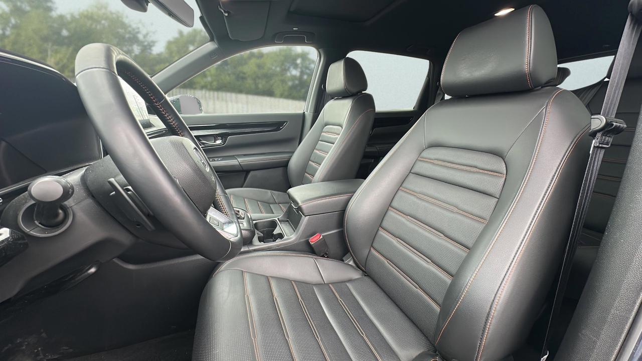 2025 Honda CR-V Hybrid Touring AWD Photo