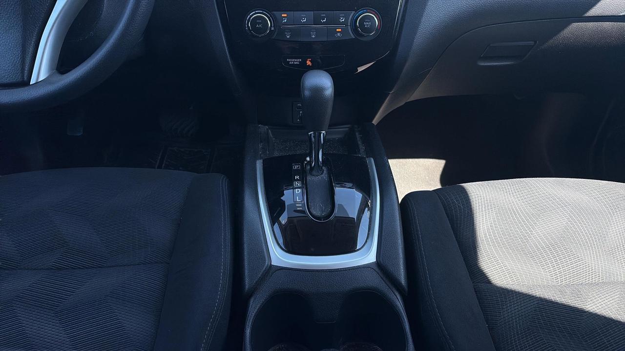 2014 Nissan Rogue  Photo