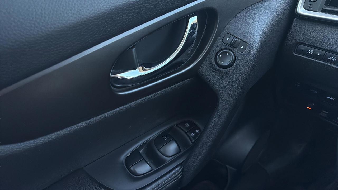 2014 Nissan Rogue  Photo
