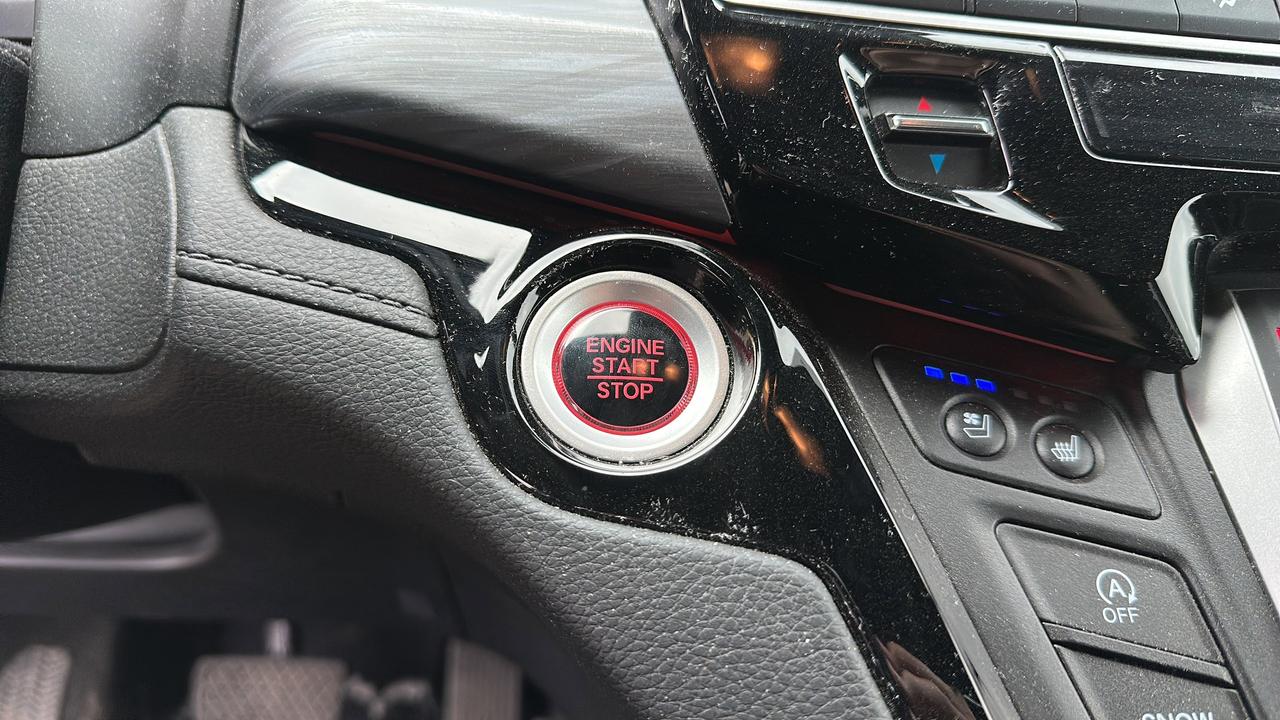 2025 Honda Odyssey Black Edition Auto Photo