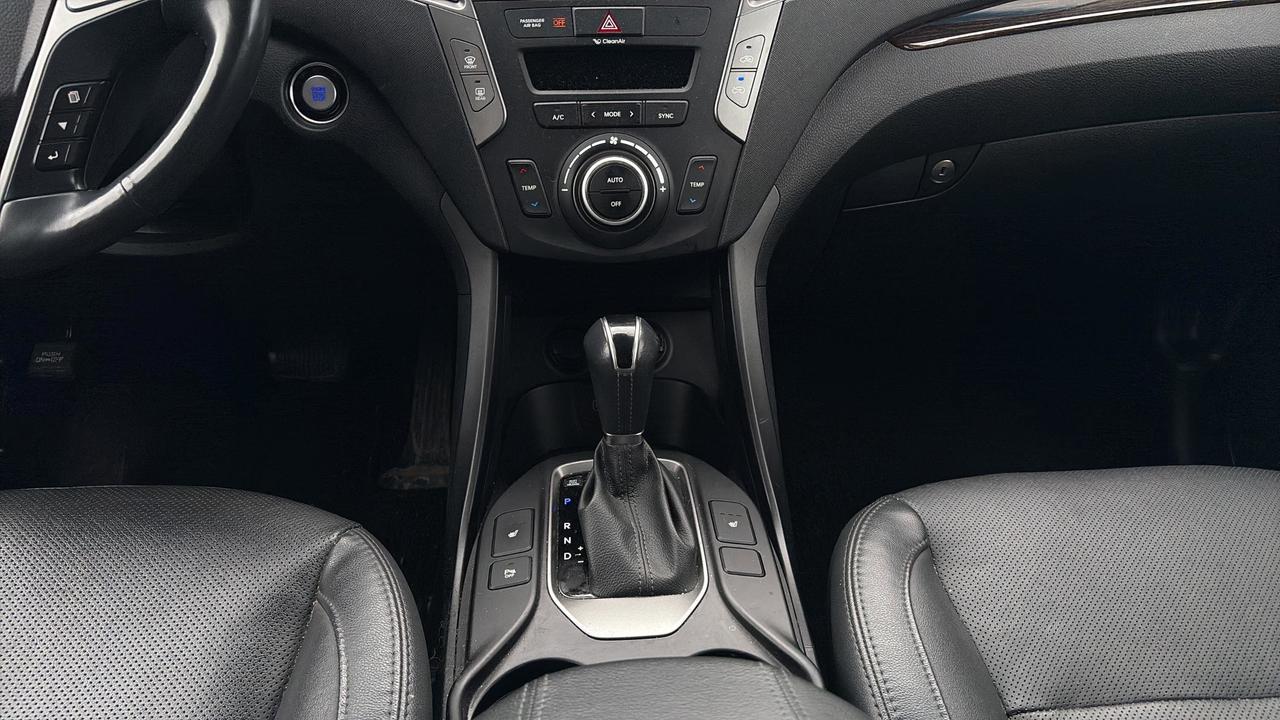 2018 Hyundai Santa Fe Sport 2.0T SE AWD Photo