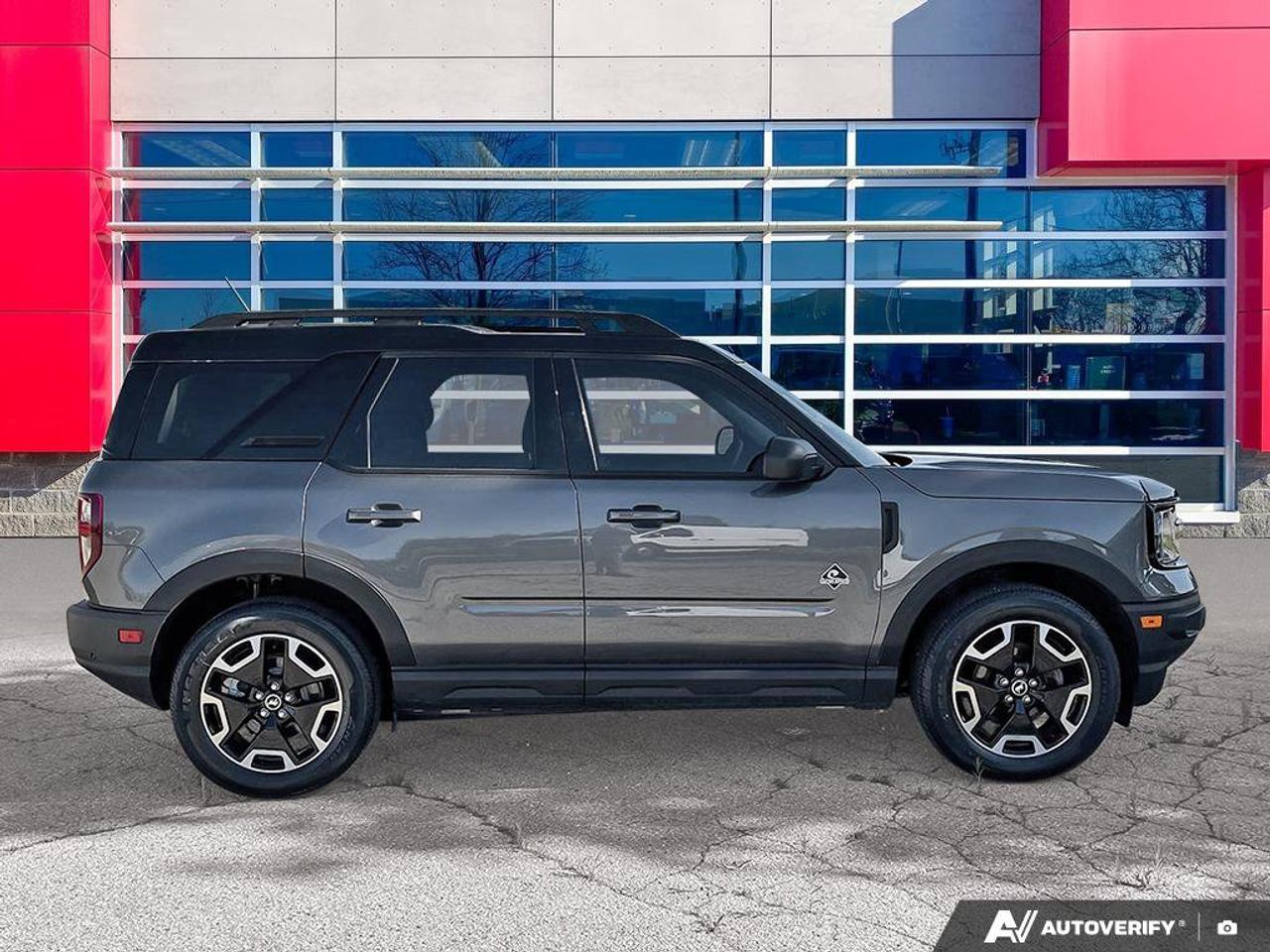 2022 Ford Bronco Sport Outer Banks | Sunroof | B&O Sound System | Adaptive Cruise | Blind-Spot | Class II Tow Package | Photo