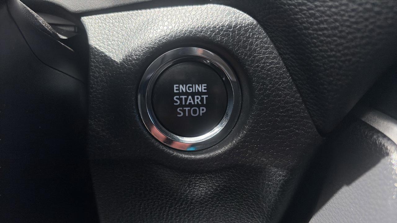 2024 Toyota RAV4 XLE AWD Photo