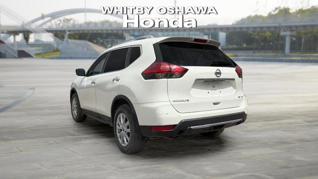 2017 Nissan Rogue  Photo4