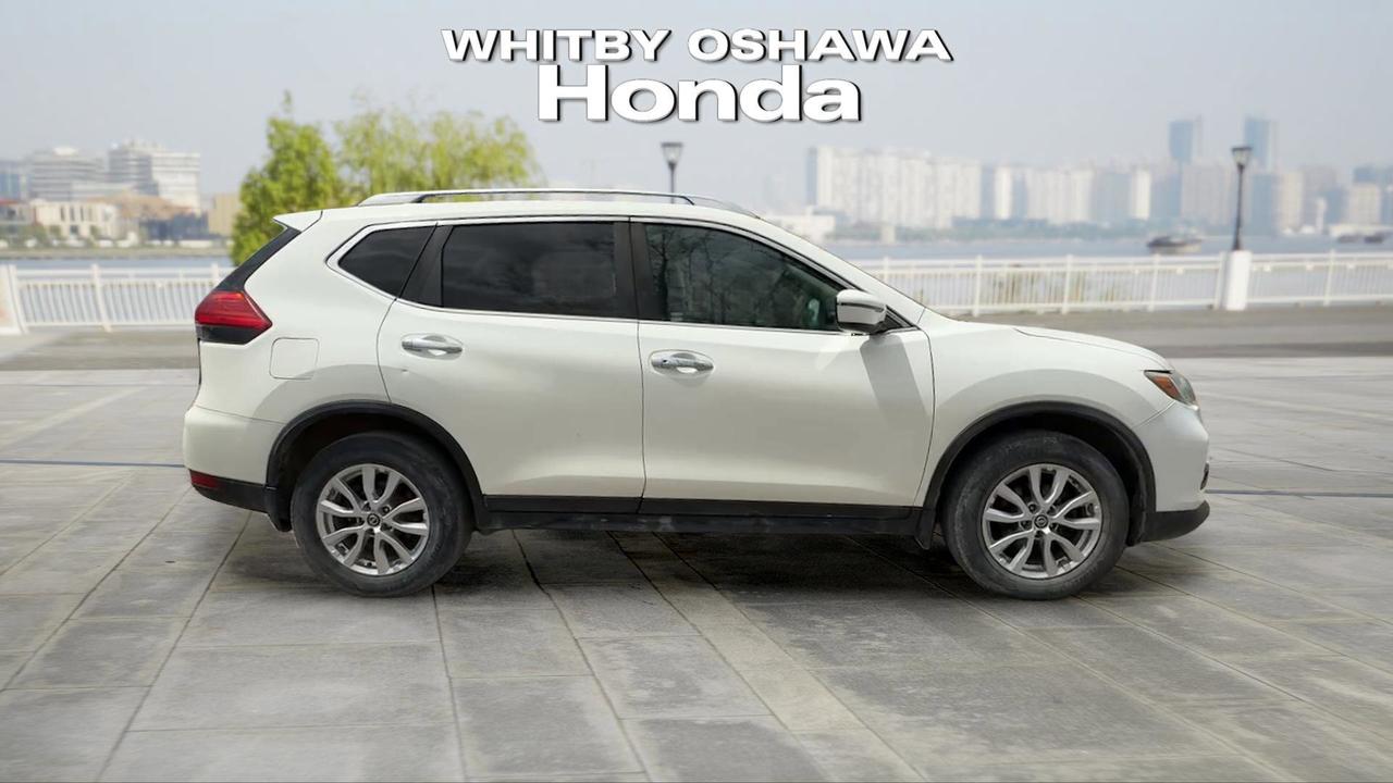 2017 Nissan Rogue  Photo