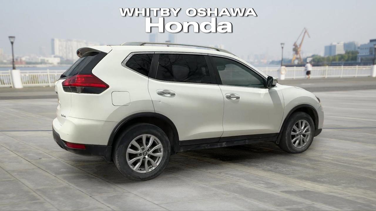 2017 Nissan Rogue  Photo