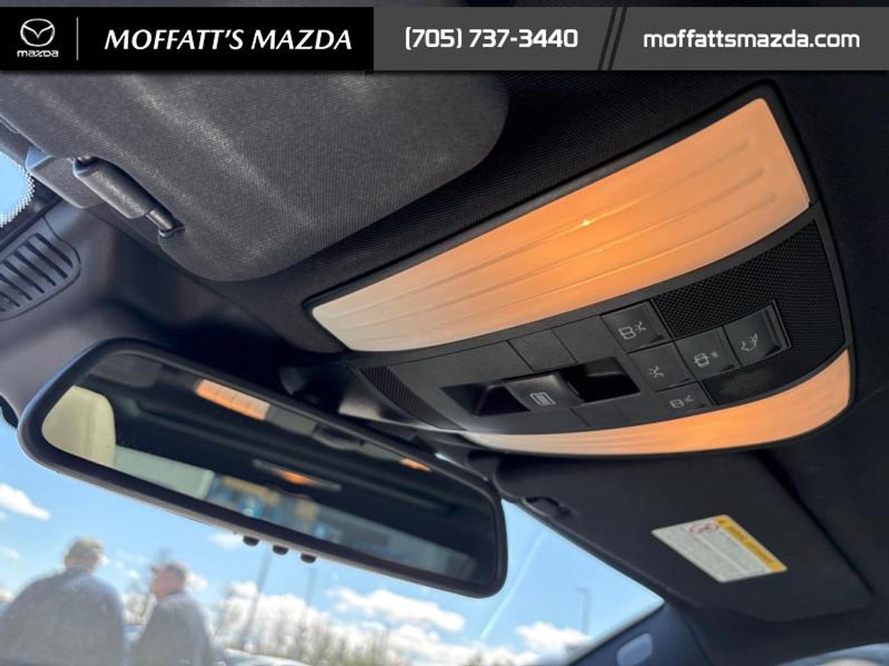2016 Mercedes-Benz E E 400 4MATIC Photo