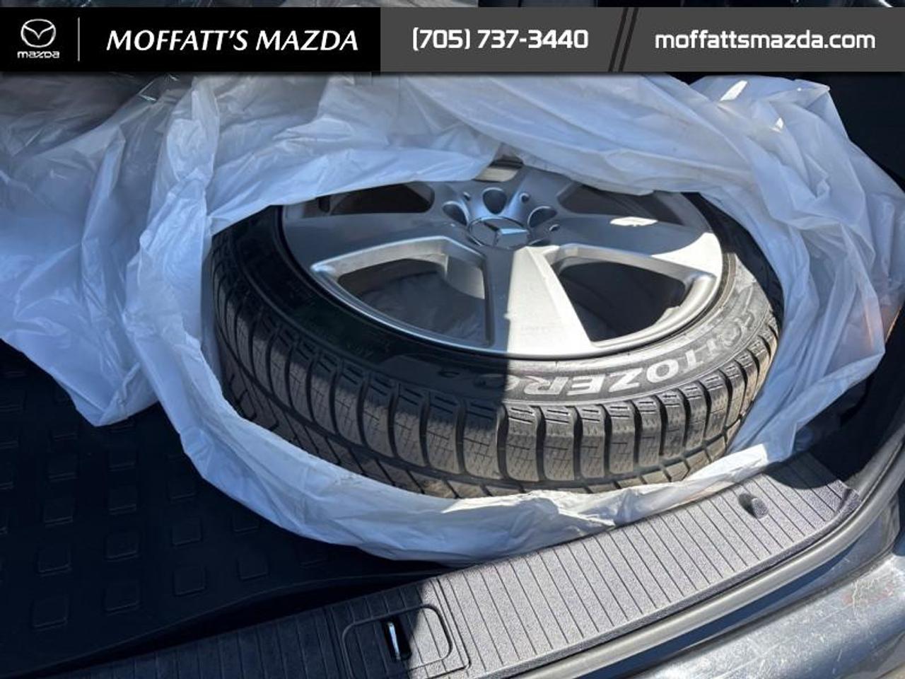 2016 Mercedes-Benz E E 400 4MATIC Photo