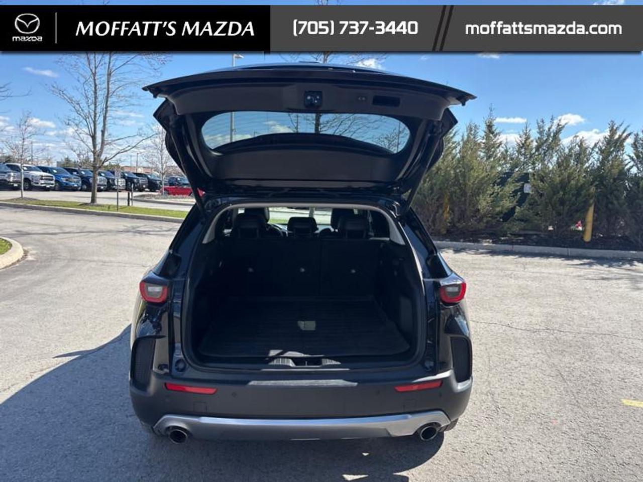 2024 Mazda CX-50 GT Turbo Photo