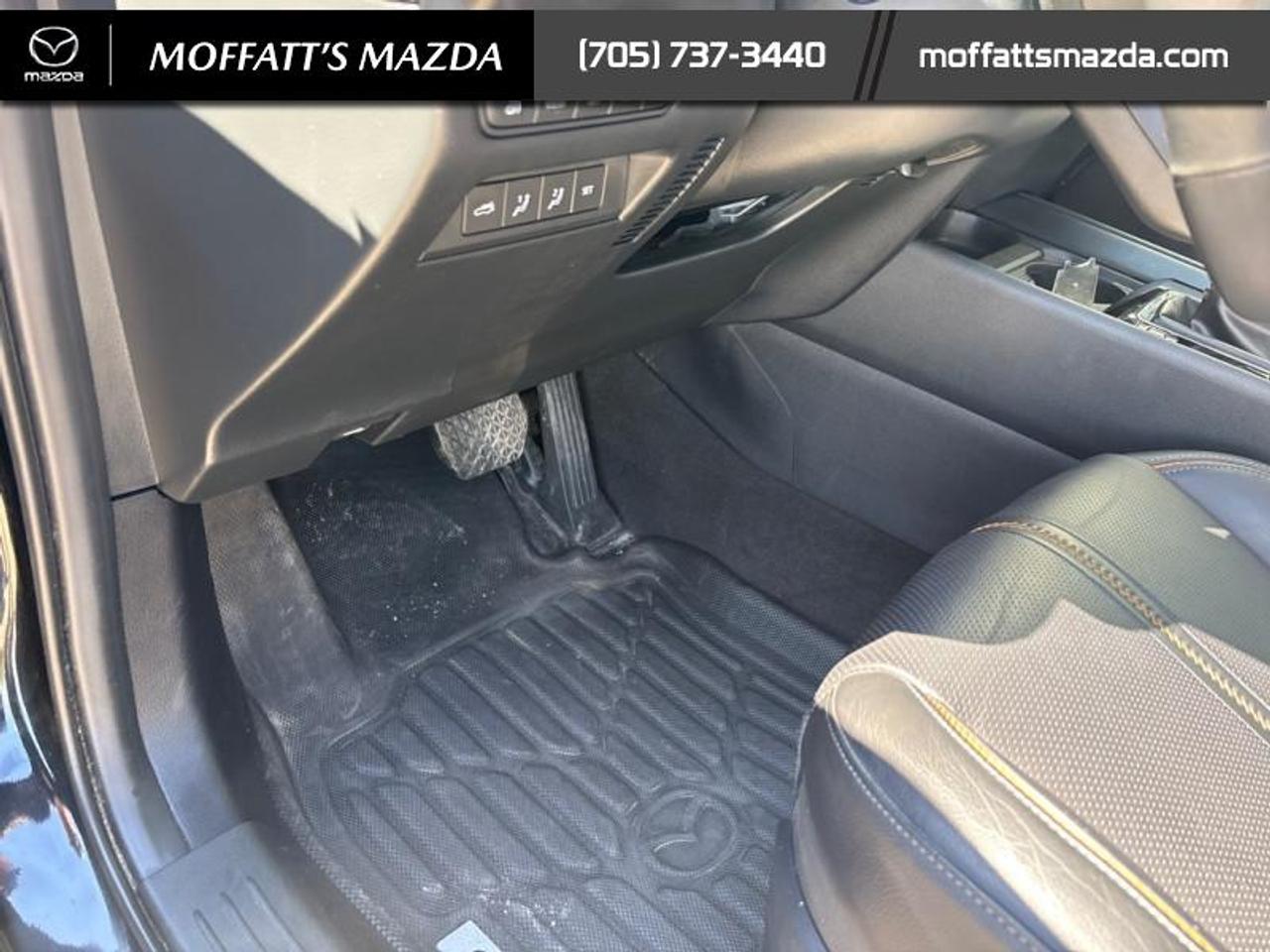 2024 Mazda CX-50 GT Turbo Photo