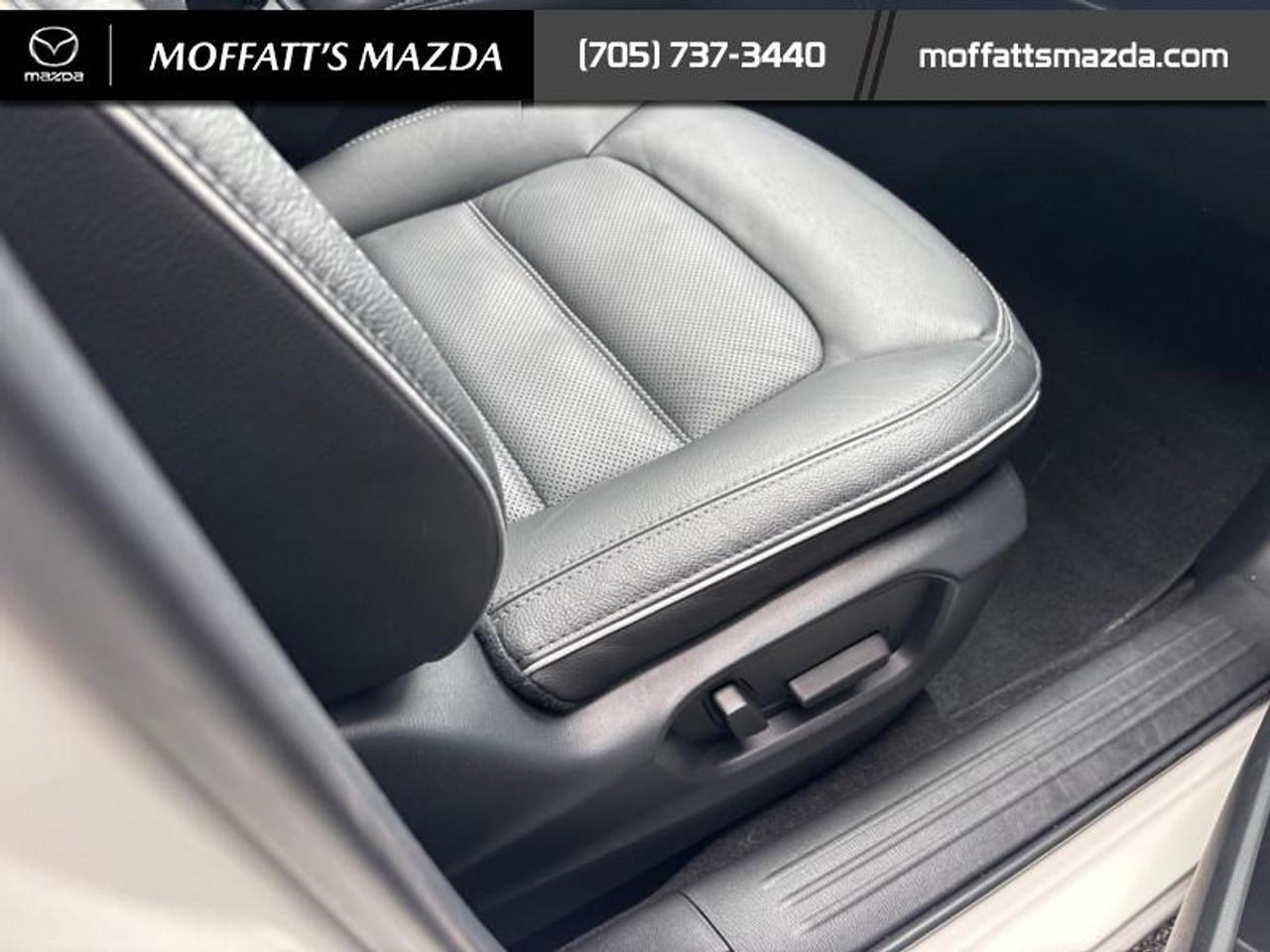 2025 Mazda CX-5 GT Photo