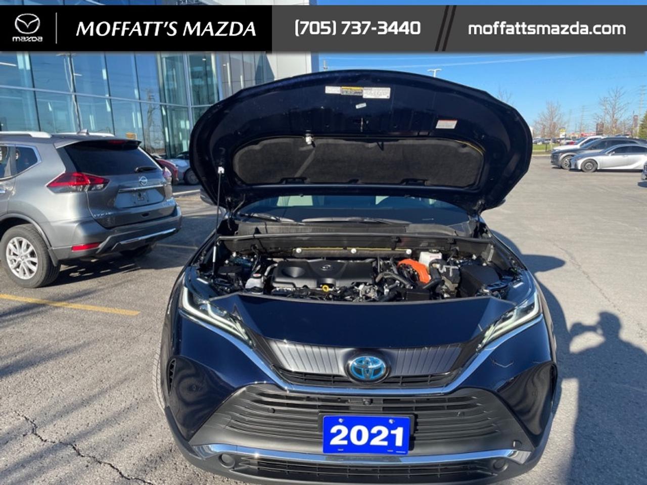 2021 Toyota Venza LIMITED Photo