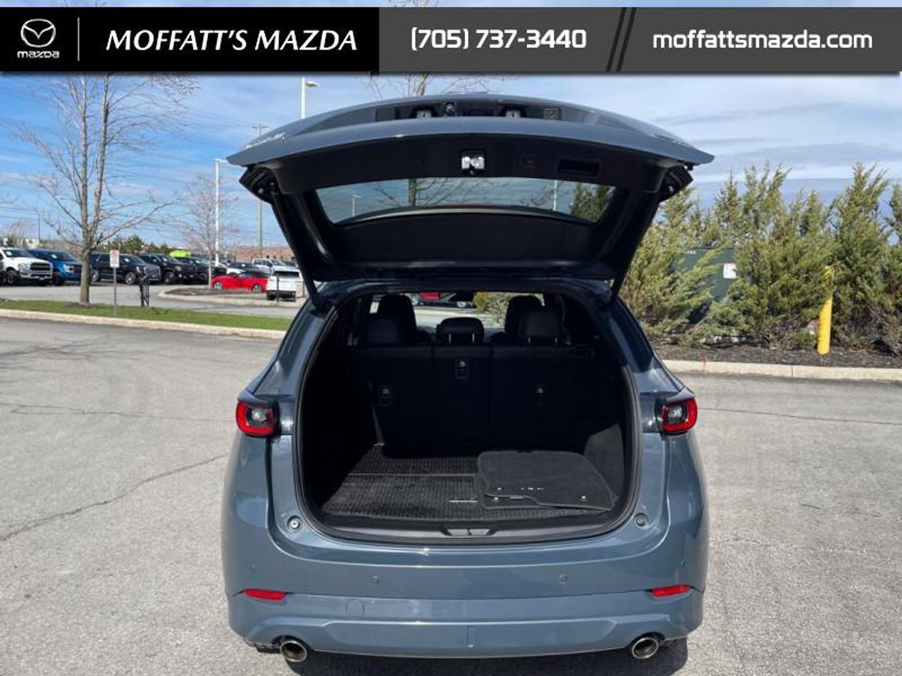 2024 Mazda CX-5 Signature Photo4