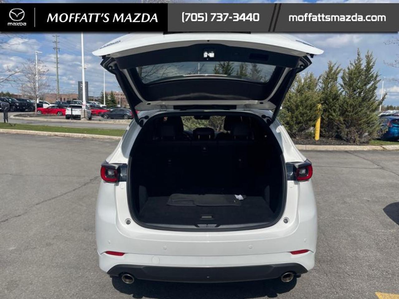 2023 Mazda CX-5 Signature Photo