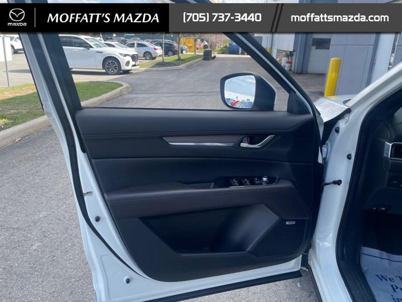 2023 Mazda CX-5 Signature Photo