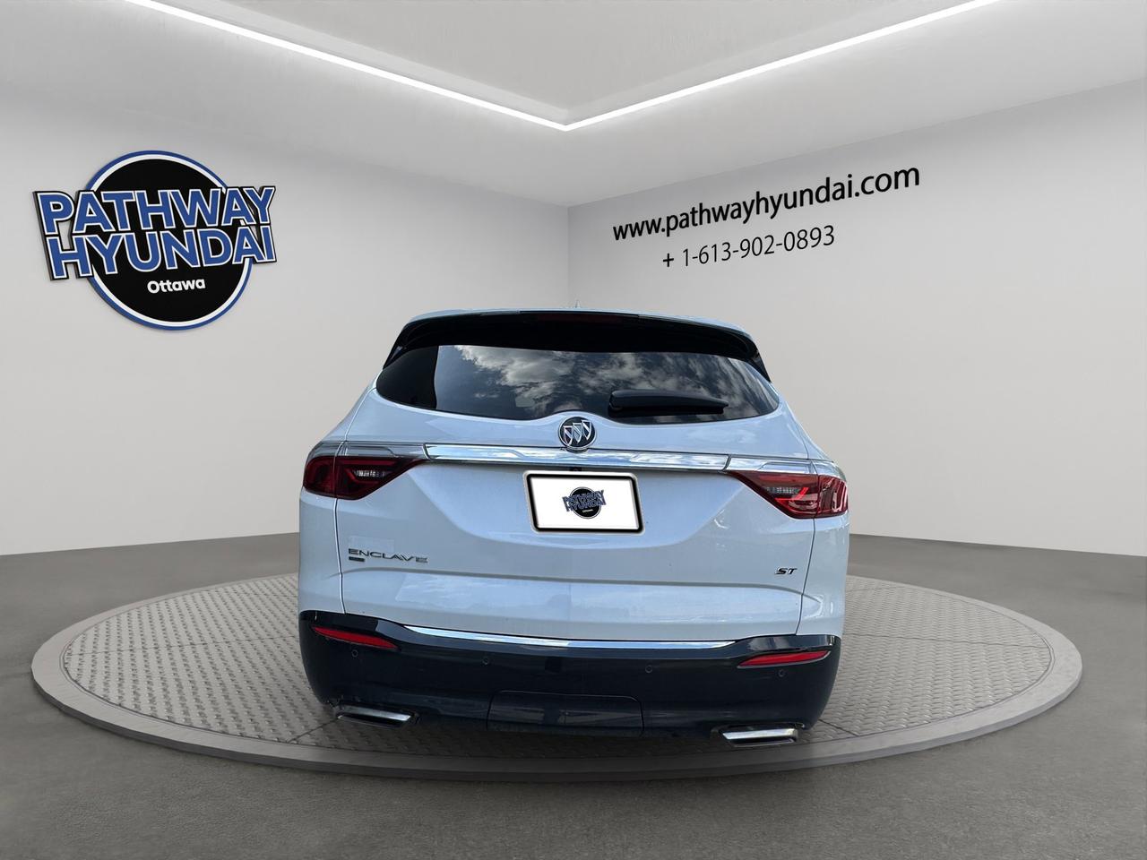 2023 Buick Enclave Essence | Reverse Cam | Heated Seats Photo