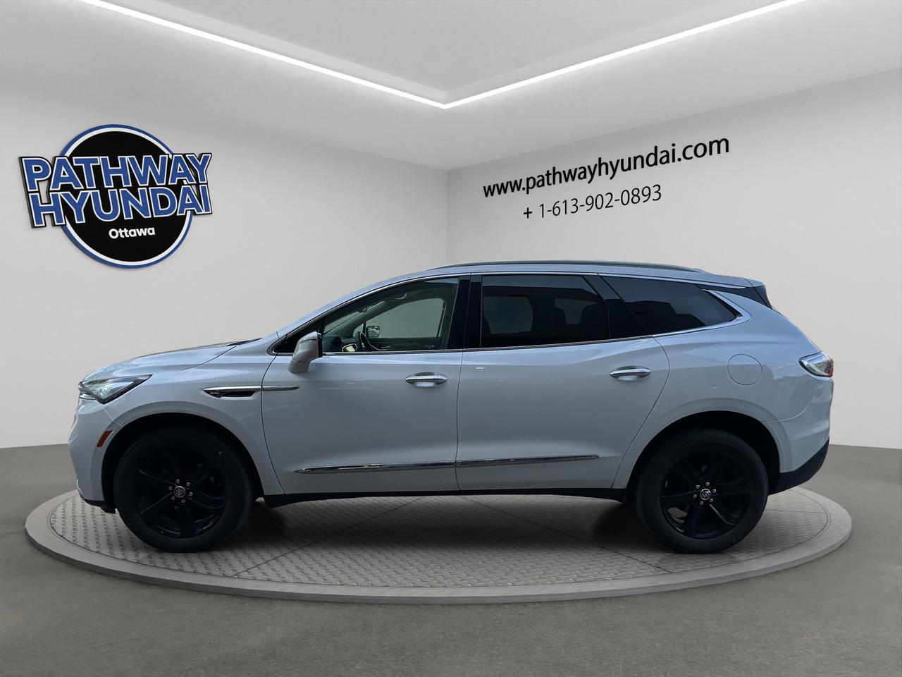 2023 Buick Enclave Essence | Reverse Cam | Heated Seats Photo