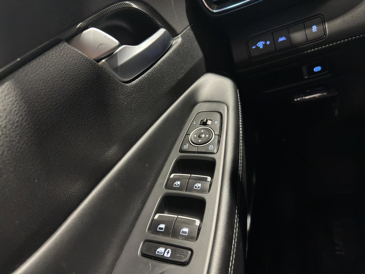 2023 Hyundai Santa Fe Urban | Heated Seats | Reverse Cam Photo