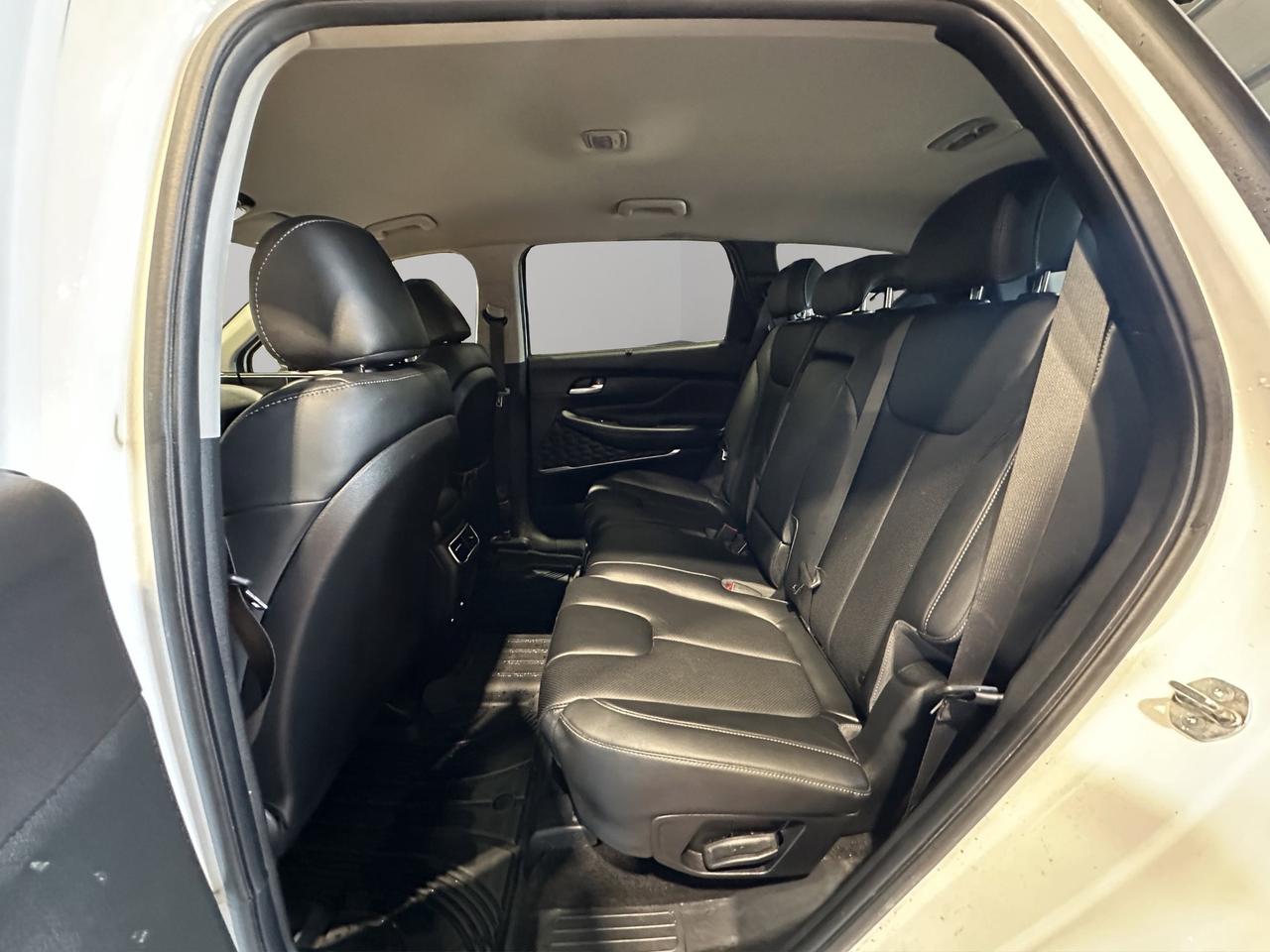 2023 Hyundai Santa Fe Urban | Heated Seats | Reverse Cam Photo