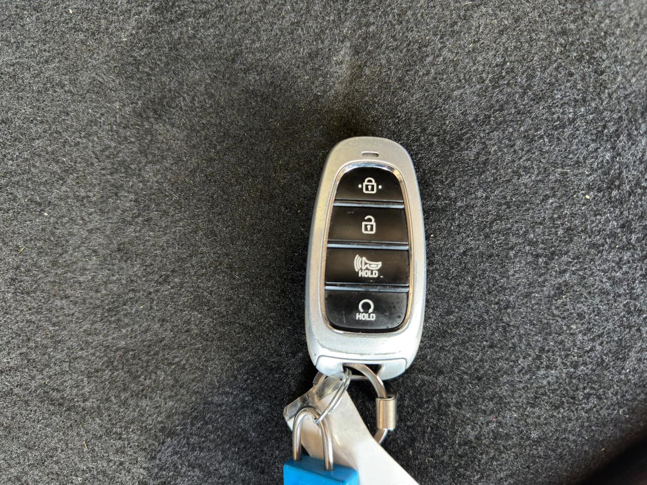 2023 Hyundai Santa Fe Urban | Heated Seats | Reverse Cam Photo