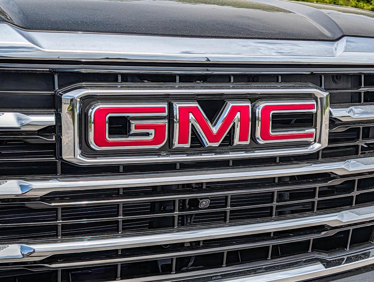 2026 GMC Yukon XL Elevation Photo