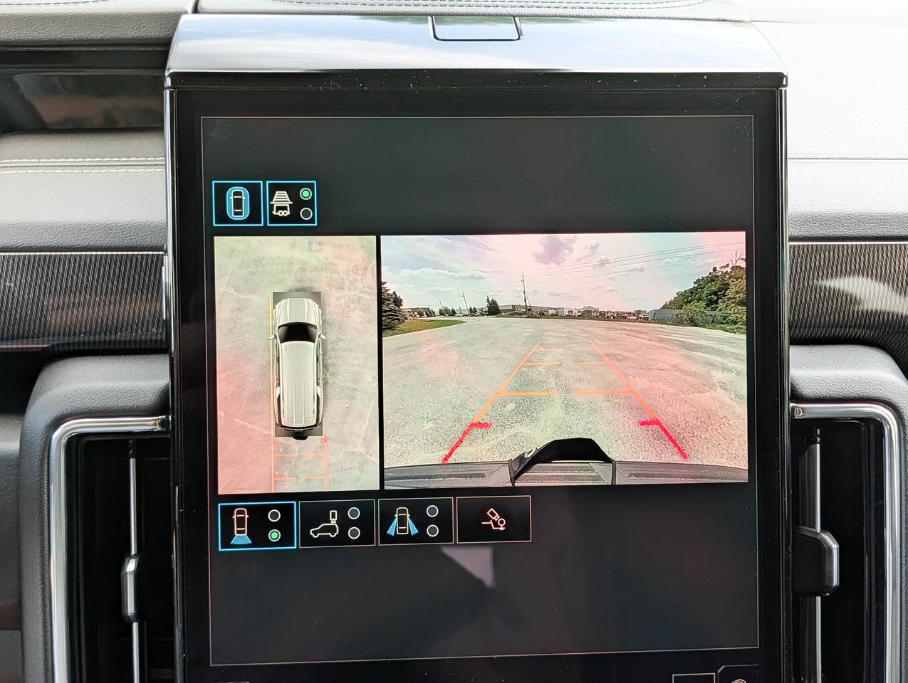 2026 GMC Yukon XL Elevation Photo