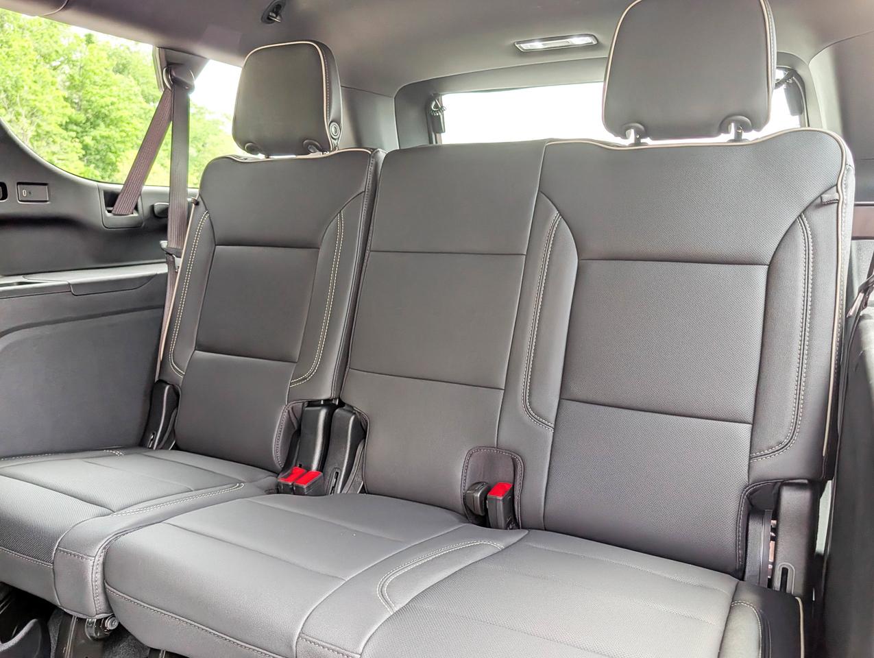2026 GMC Yukon XL Elevation Photo