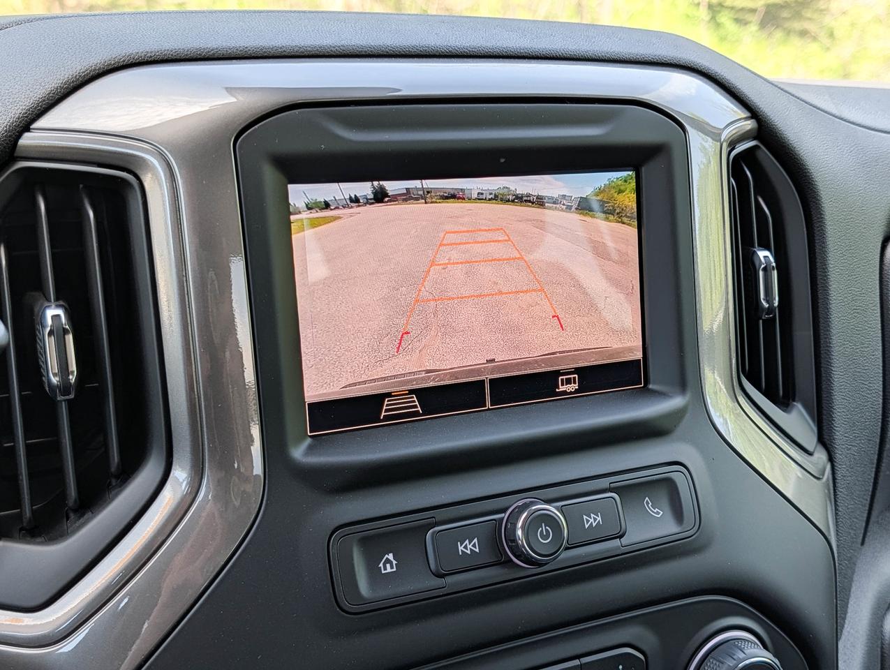 2026 Chevrolet Silverado 1500 Custom Trail Boss Photo