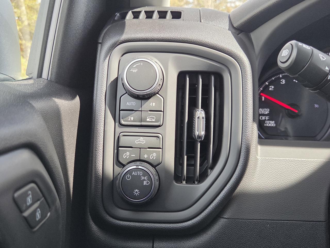 2026 Chevrolet Silverado 1500 Work Truck Photo