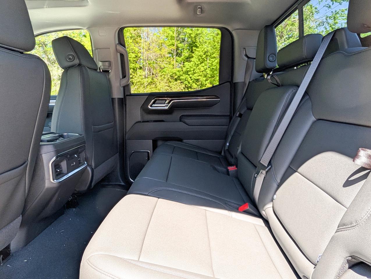2026 GMC Sierra 1500 ELEVATION Photo