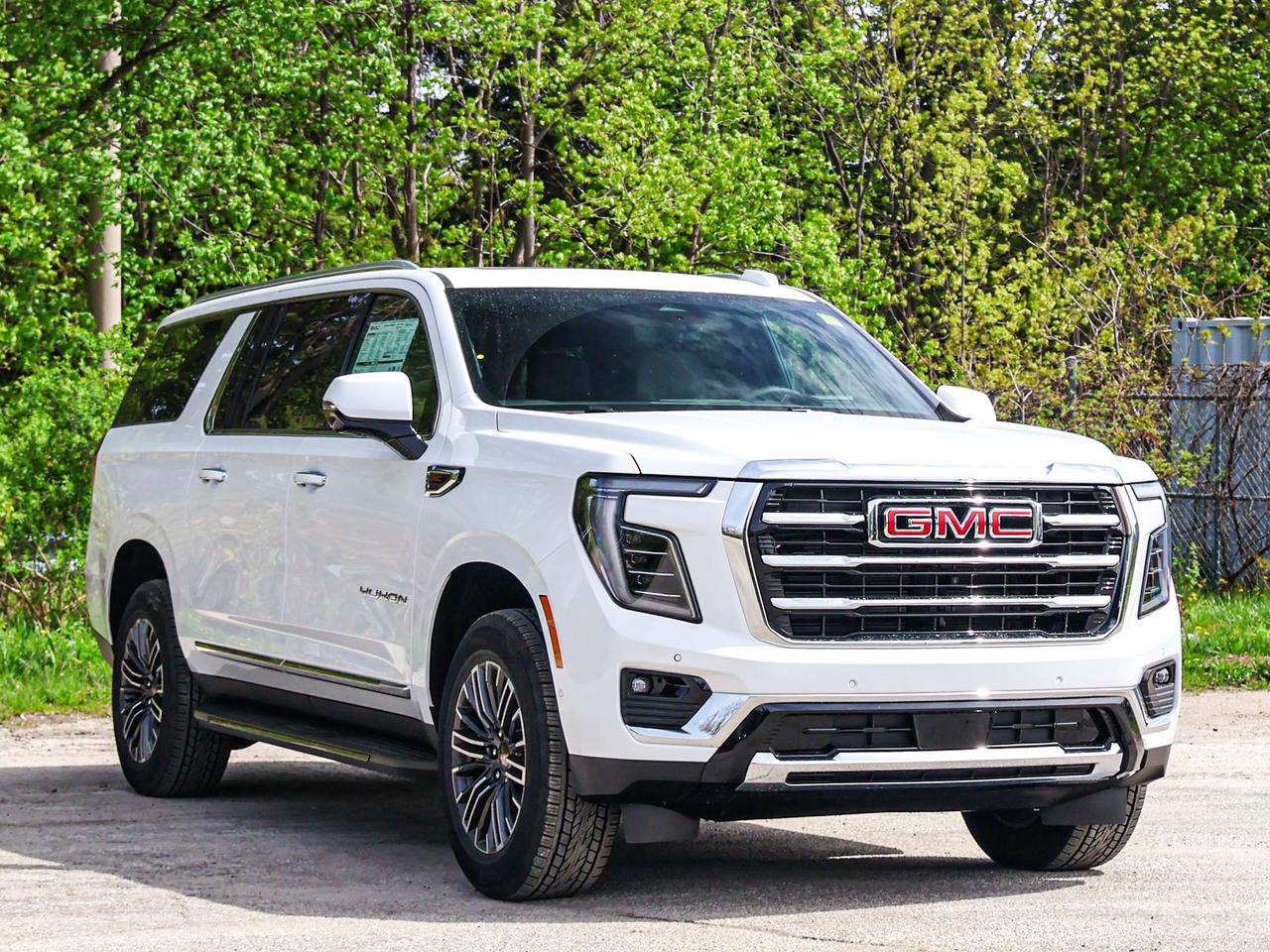 2026 GMC Yukon XL Elevation Photo