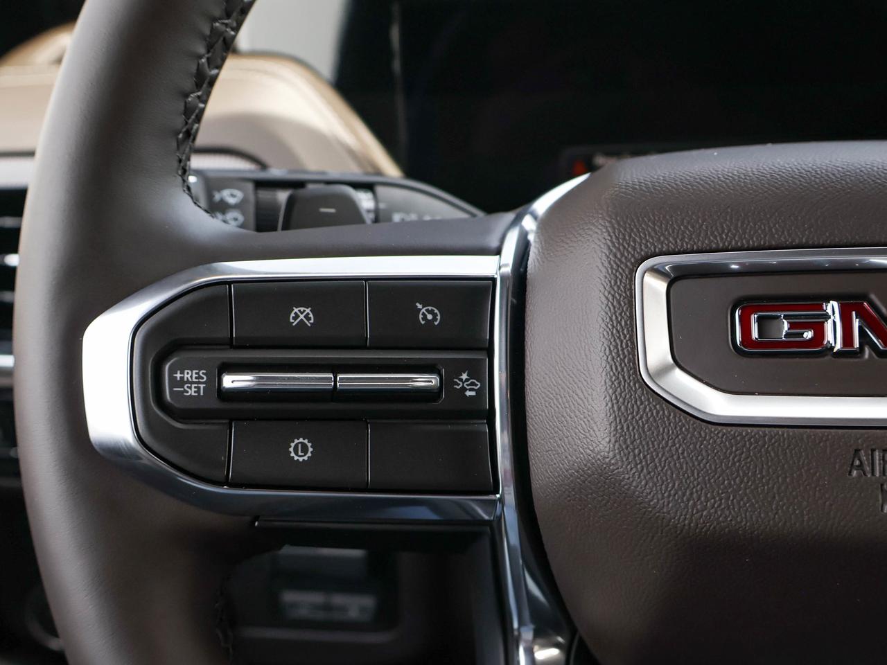 2026 GMC Yukon XL Elevation Photo