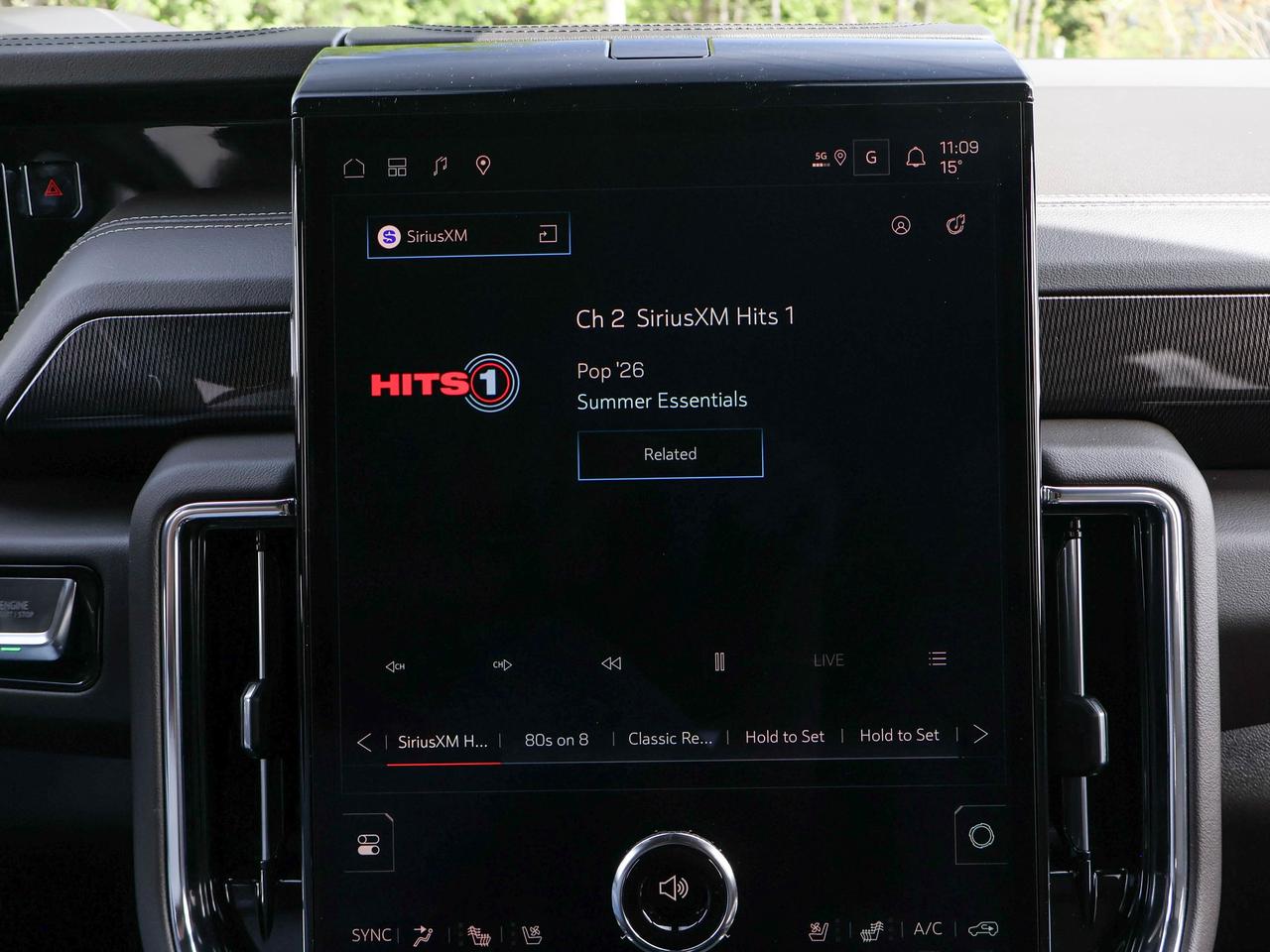 2026 GMC Yukon XL Elevation Photo