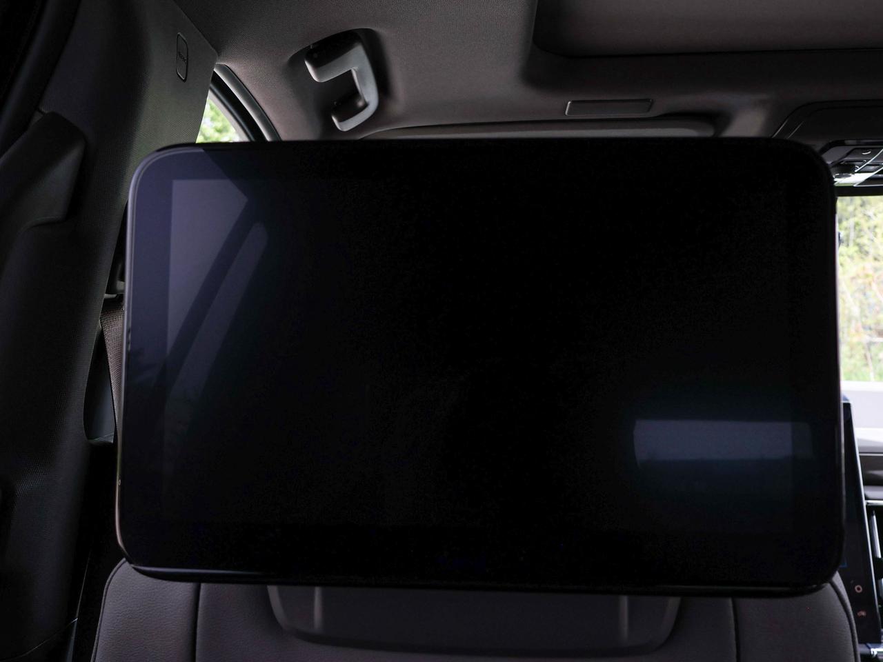 2026 GMC Yukon XL Elevation Photo