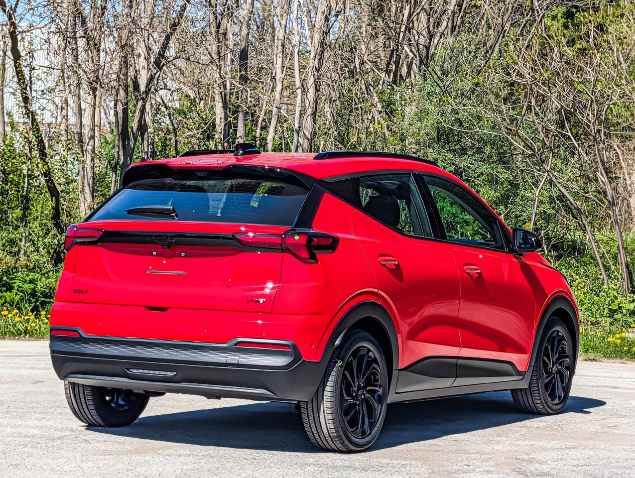 2027 Chevrolet Bolt RS Photo