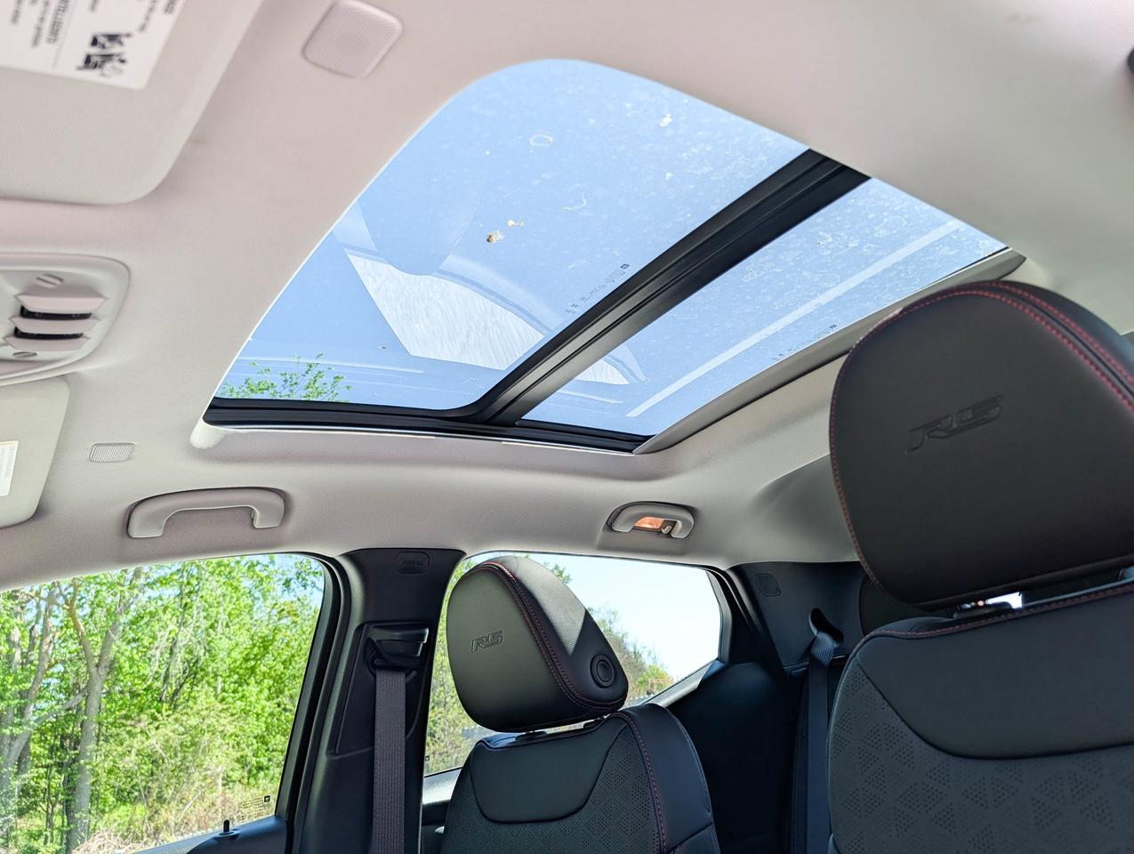 2027 Chevrolet Bolt RS Photo
