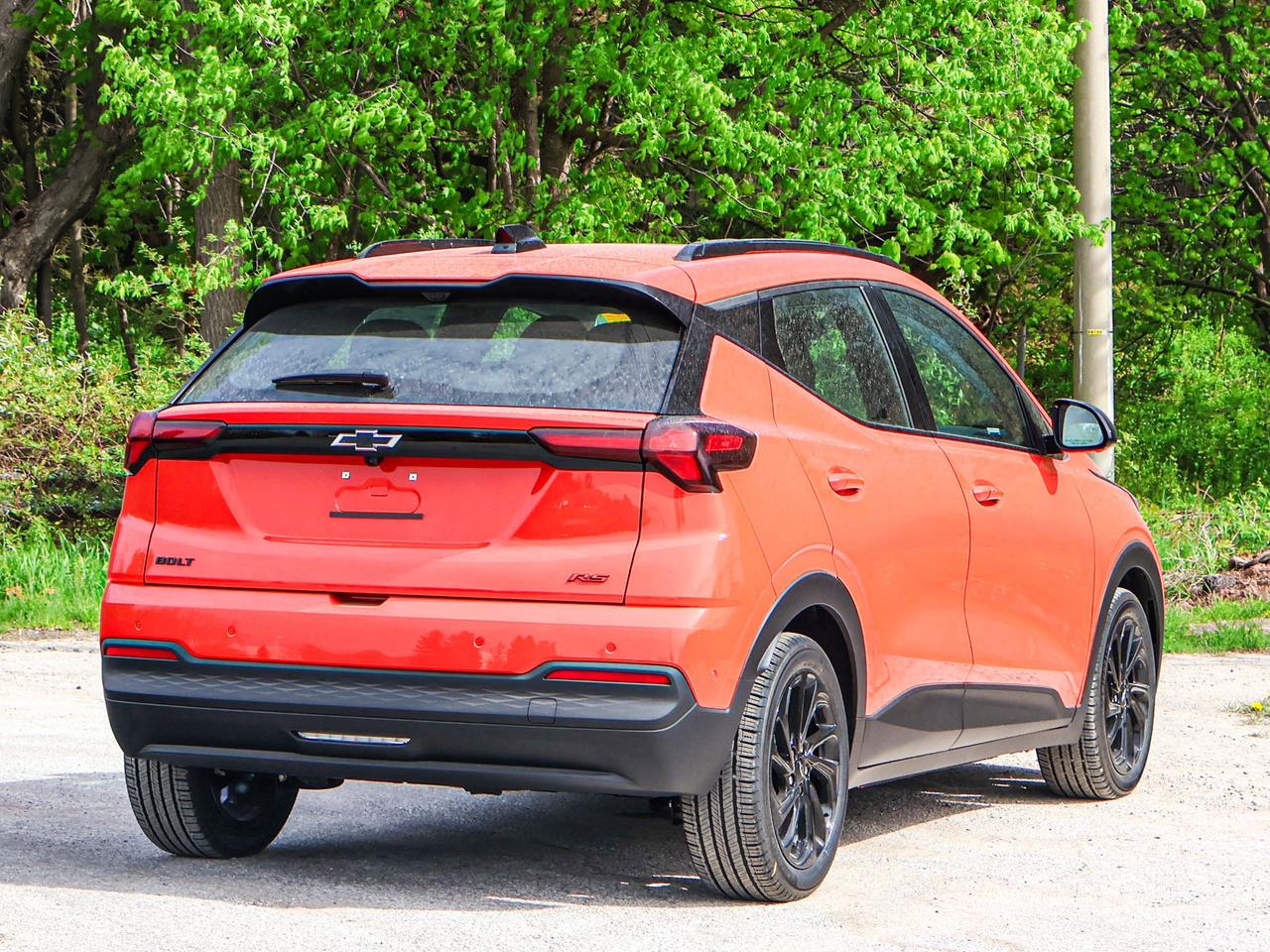 2027 Chevrolet Bolt RS Photo