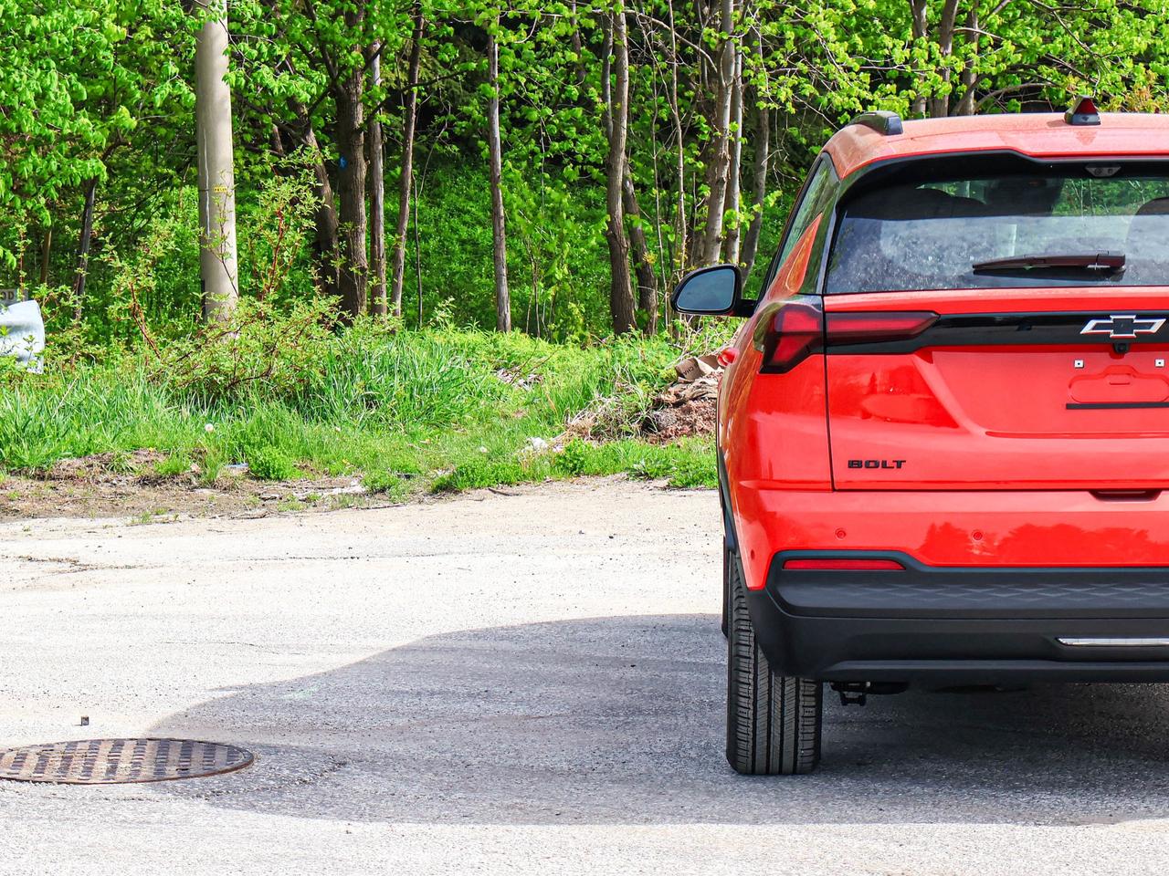 2027 Chevrolet Bolt RS Photo