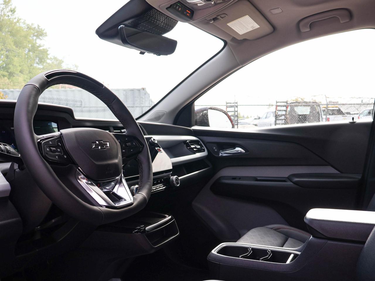 2027 Chevrolet Bolt RS Photo