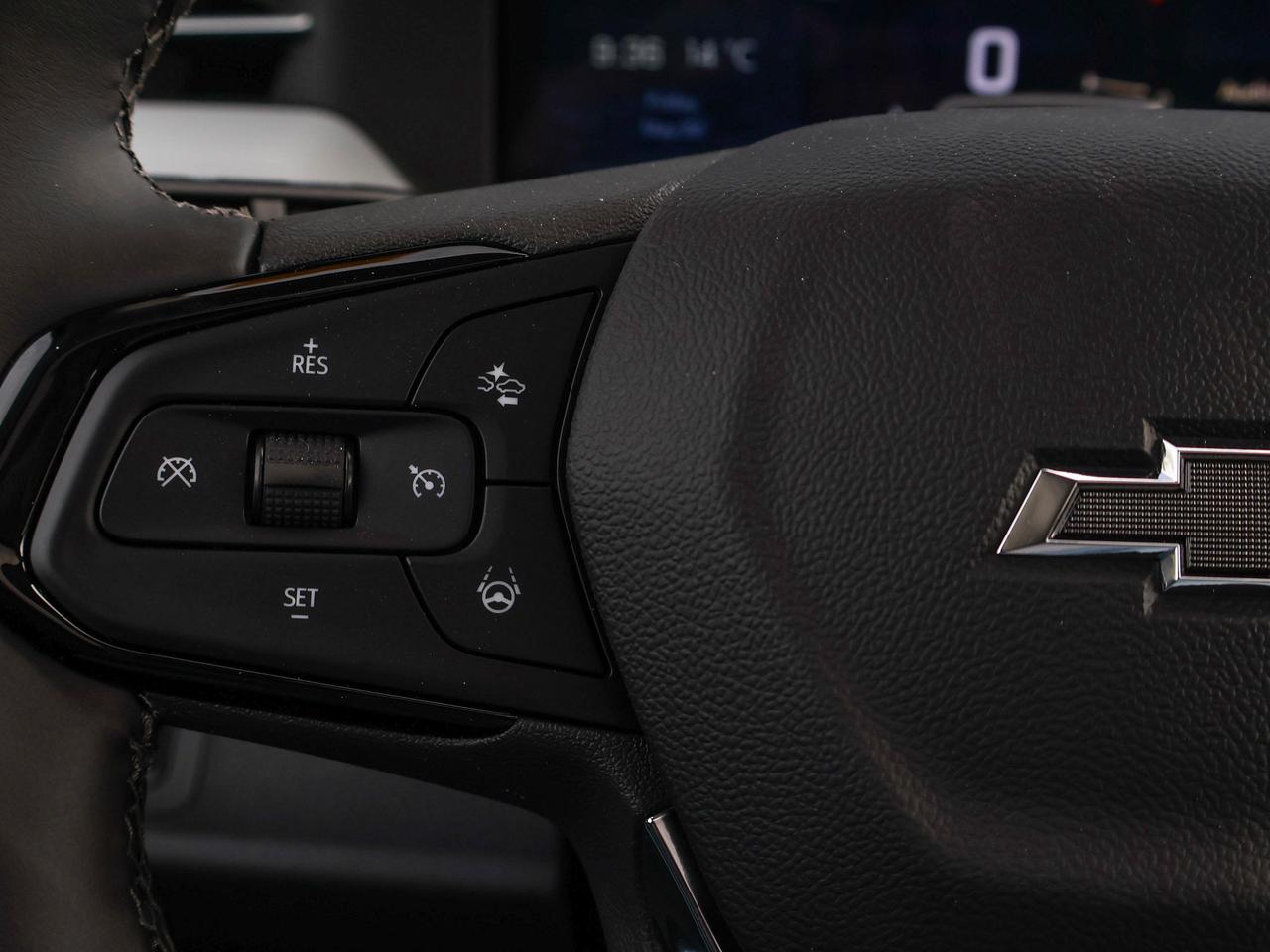 2027 Chevrolet Bolt RS Photo