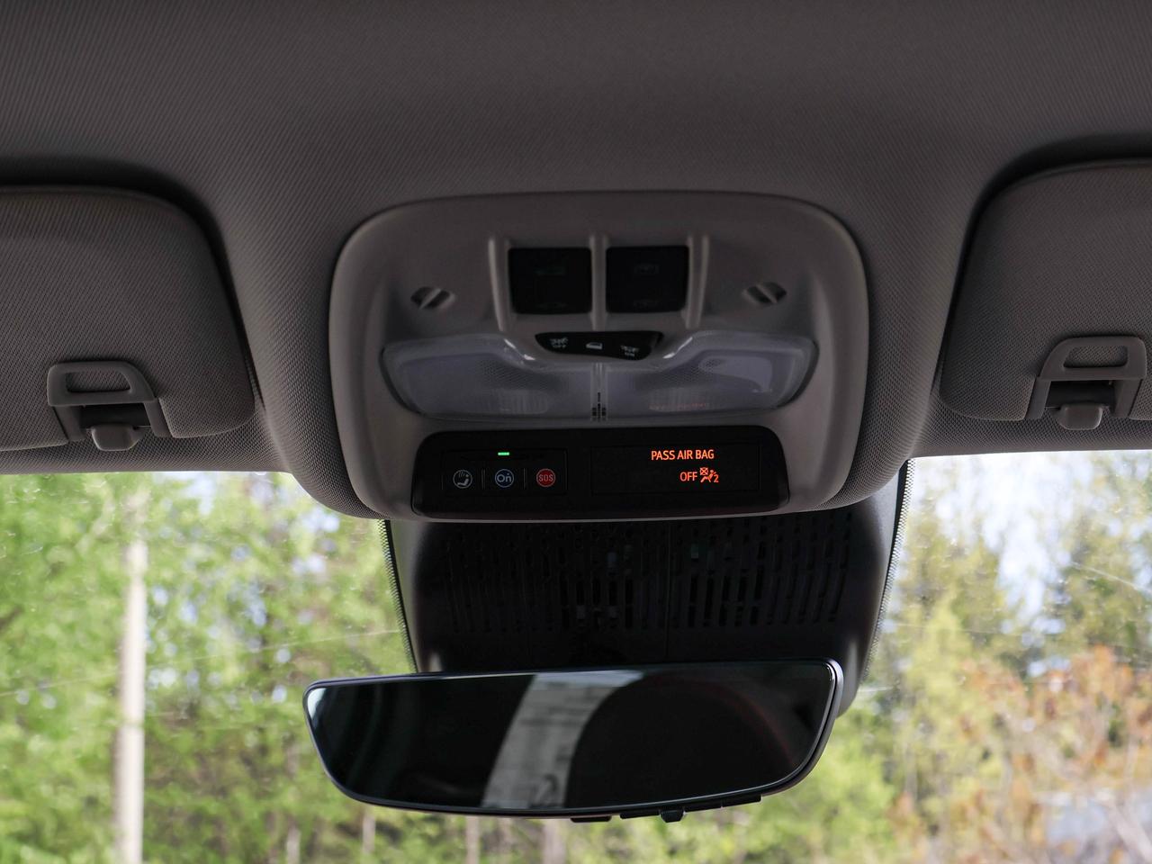 2027 Chevrolet Bolt RS Photo