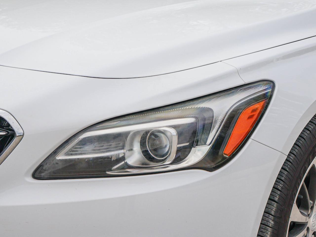 2018 Buick LaCrosse Preferred Photo