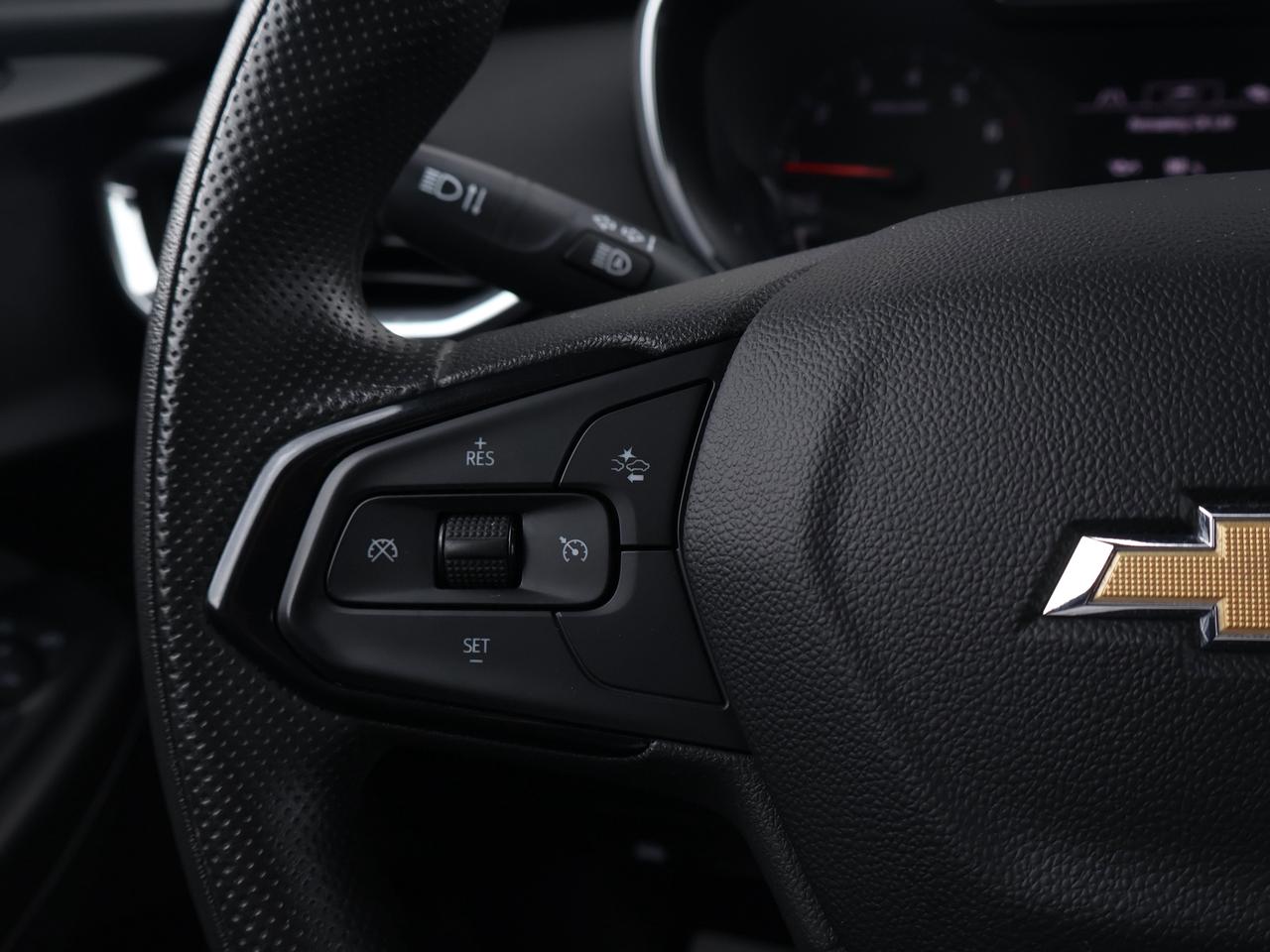 2023 Chevrolet TrailBlazer LT Photo