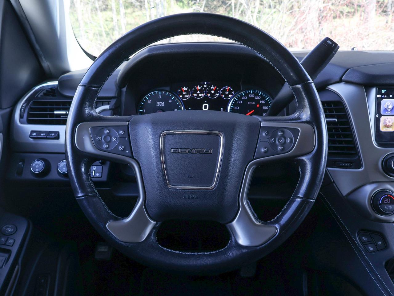 2018 GMC Yukon Denali Photo