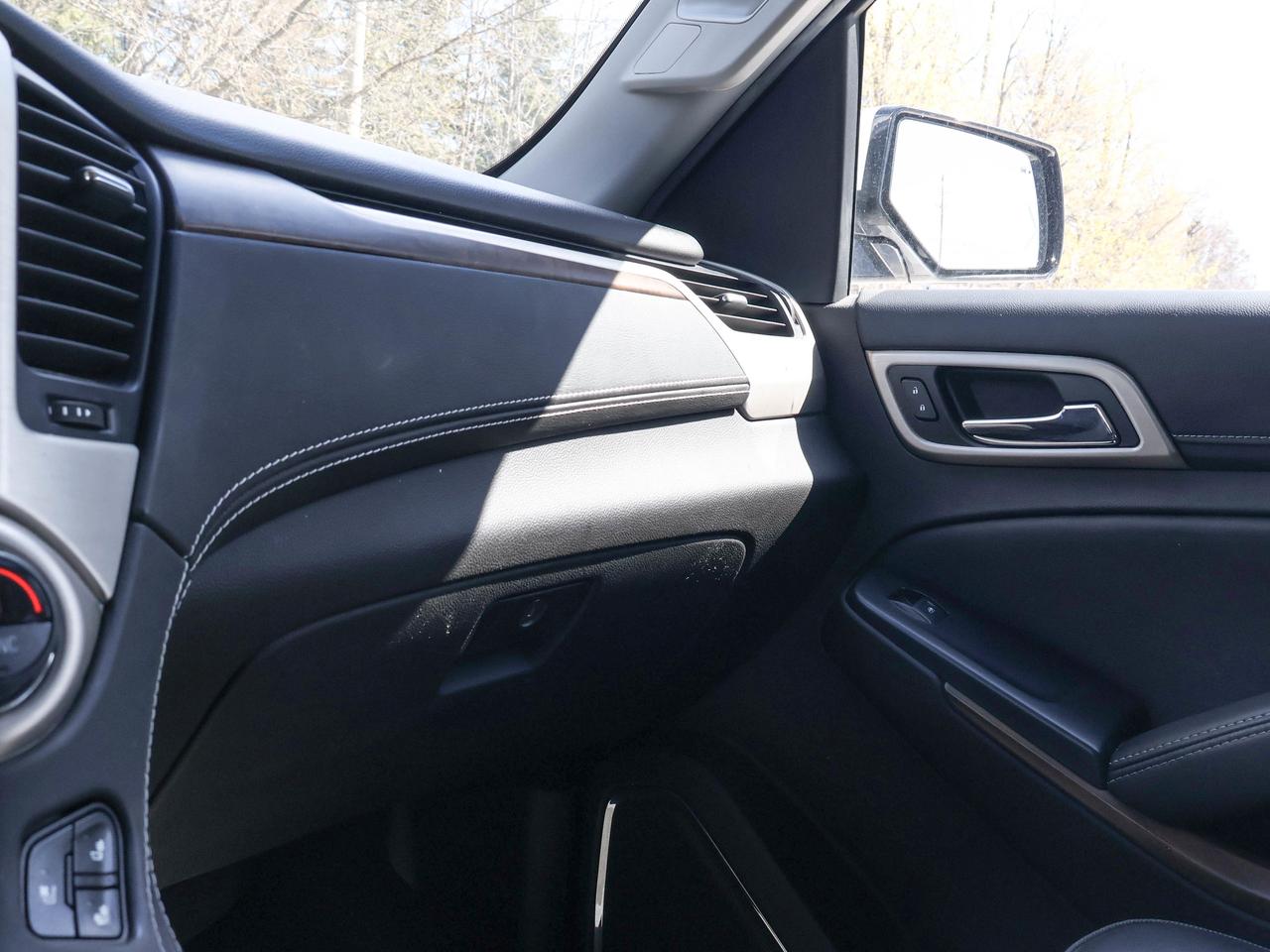 2018 GMC Yukon Denali Photo