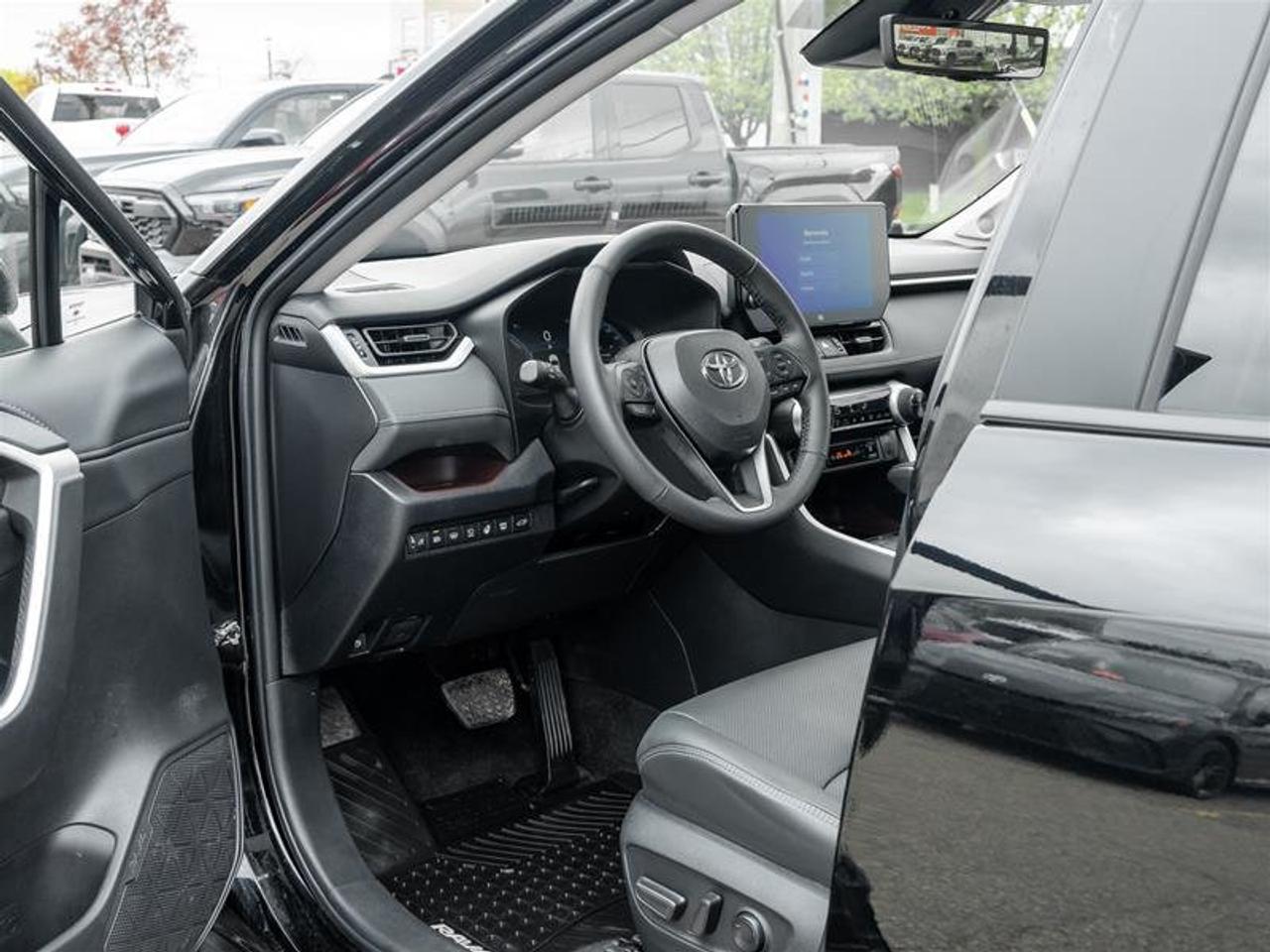 2024 Toyota RAV4 Hybrid Limited AWD Sunroof | JBL Audio | Front Cam | Vented Seats | AWD Photo