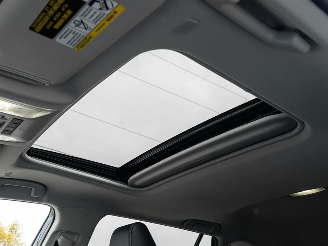 2024 Toyota RAV4 Hybrid Limited AWD Sunroof | JBL Audio | Front Cam | Vented Seats | AWD Photo